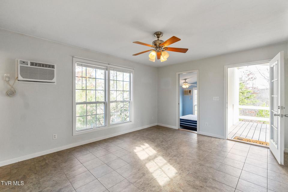 Photo #53: 1243 Applewood Road