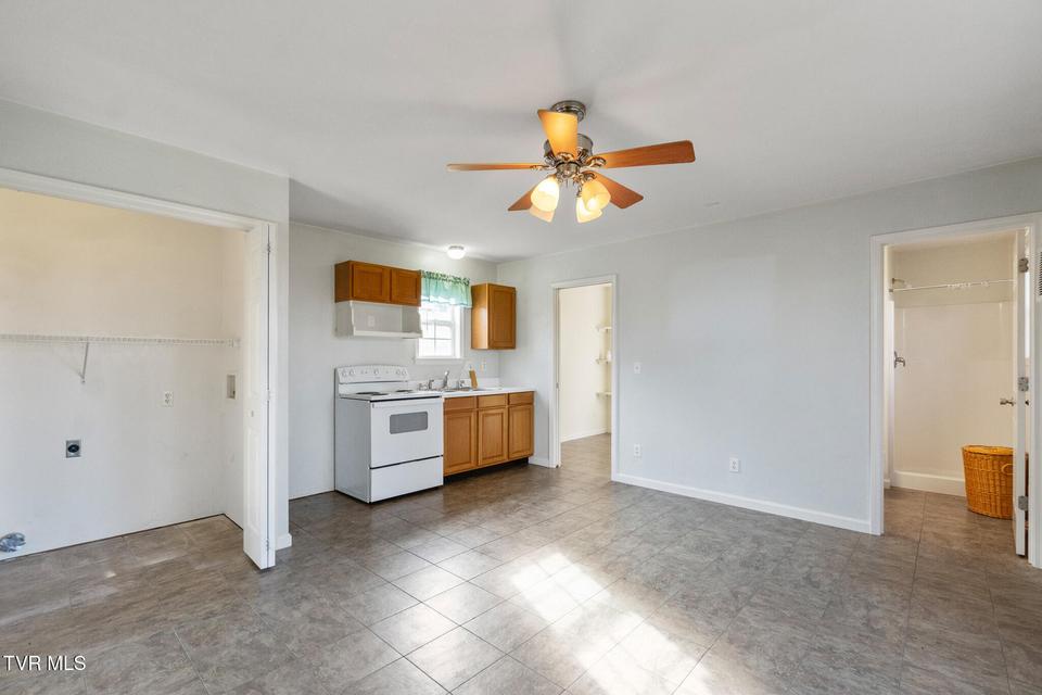 Photo #57: 1243 Applewood Road