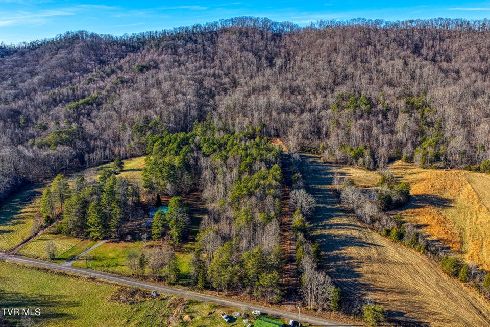 Photo #11: 770 Butcher Valley Road