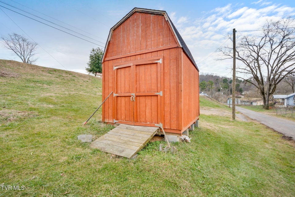 Photo #25: 119 Henard Town Road