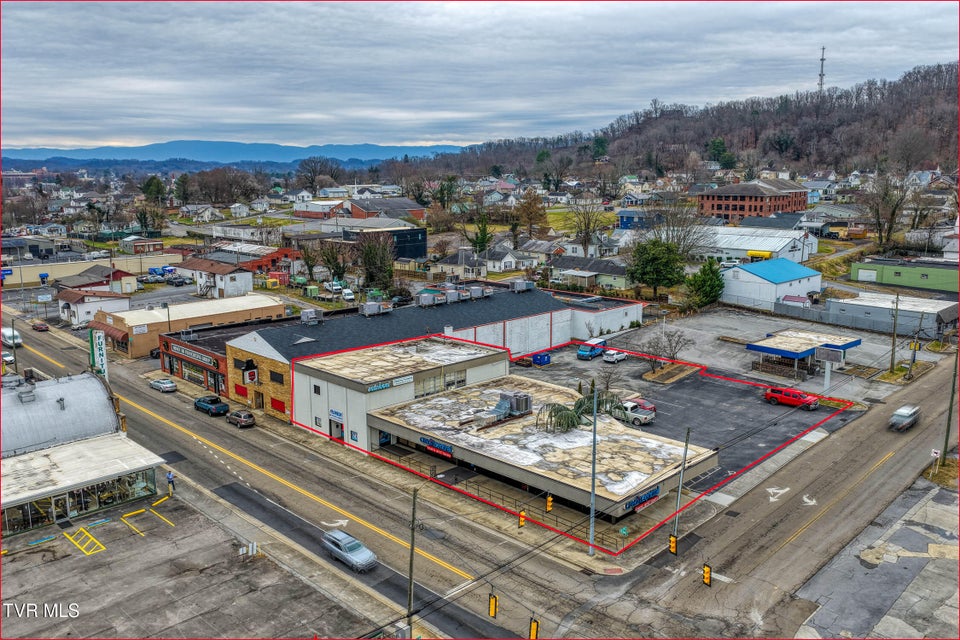 Photo #2: 1606 State Street