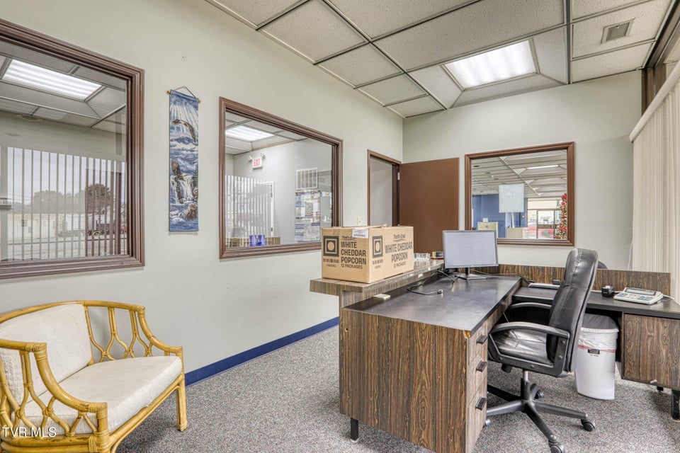 Photo #14: 1606 State Street