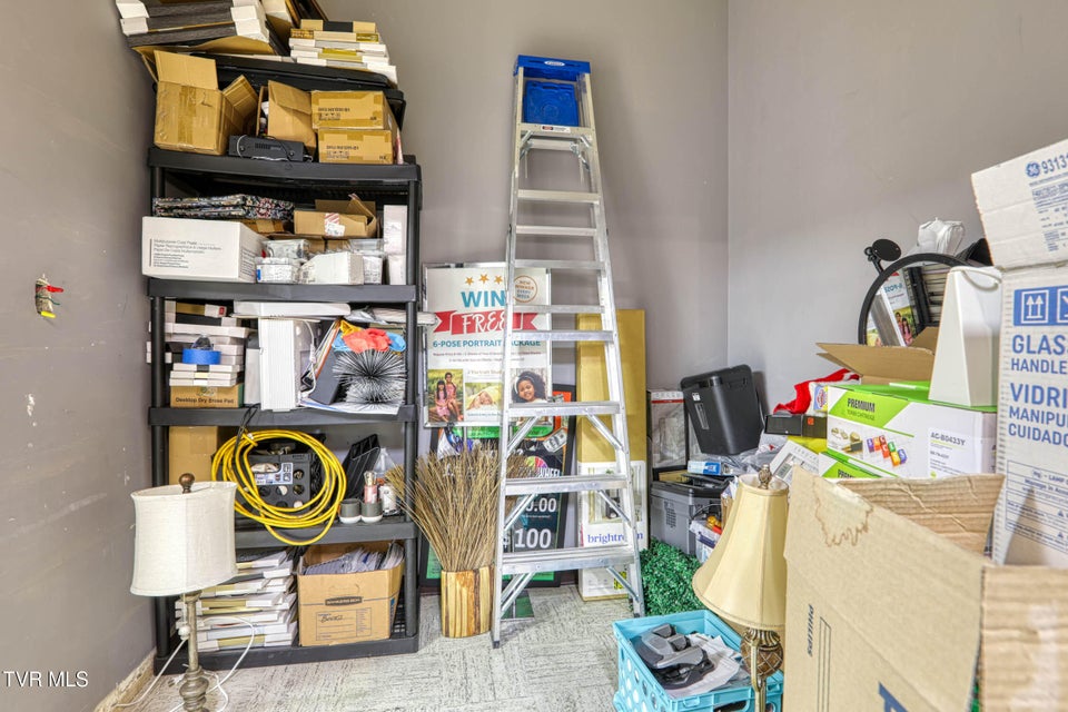 Photo #54: 1606 State Street