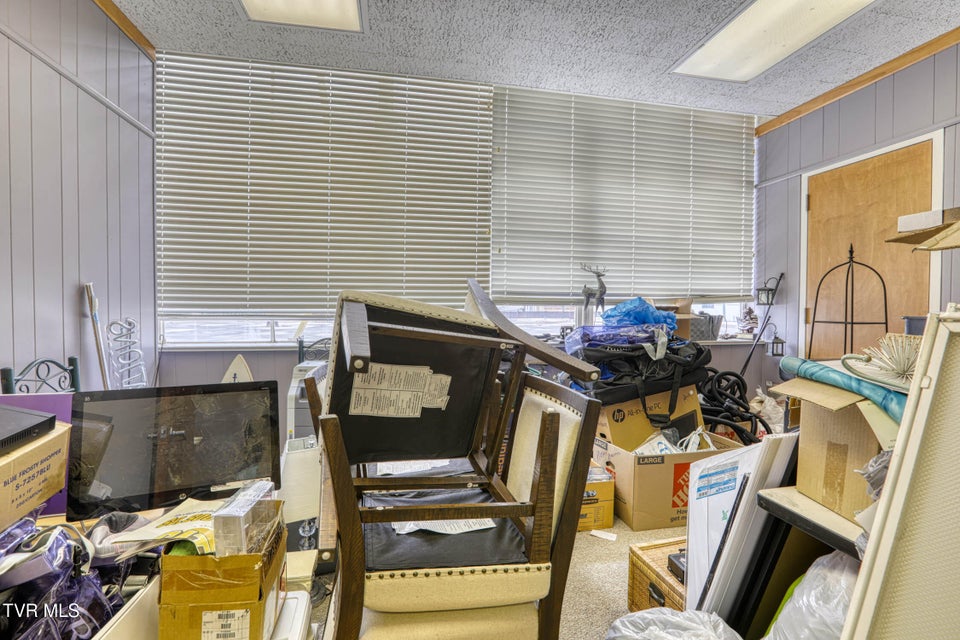 Photo #86: 1606 State Street