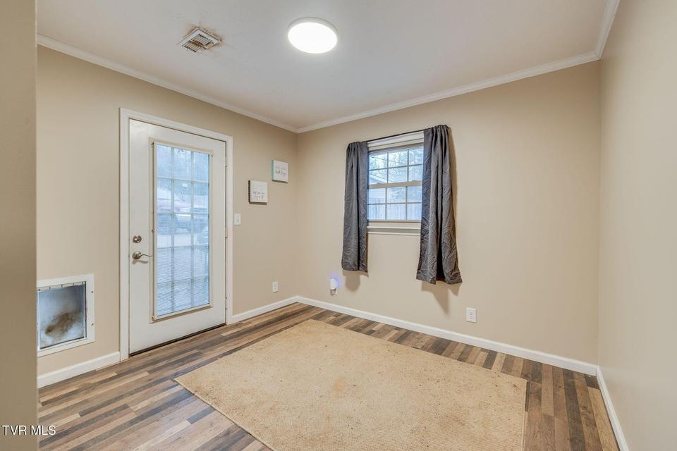 Photo #21: 505 Evergreen Road