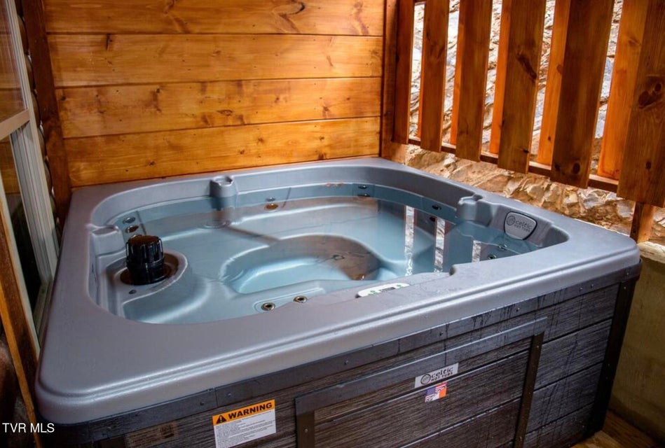 Photo #40: 834 String Run Way