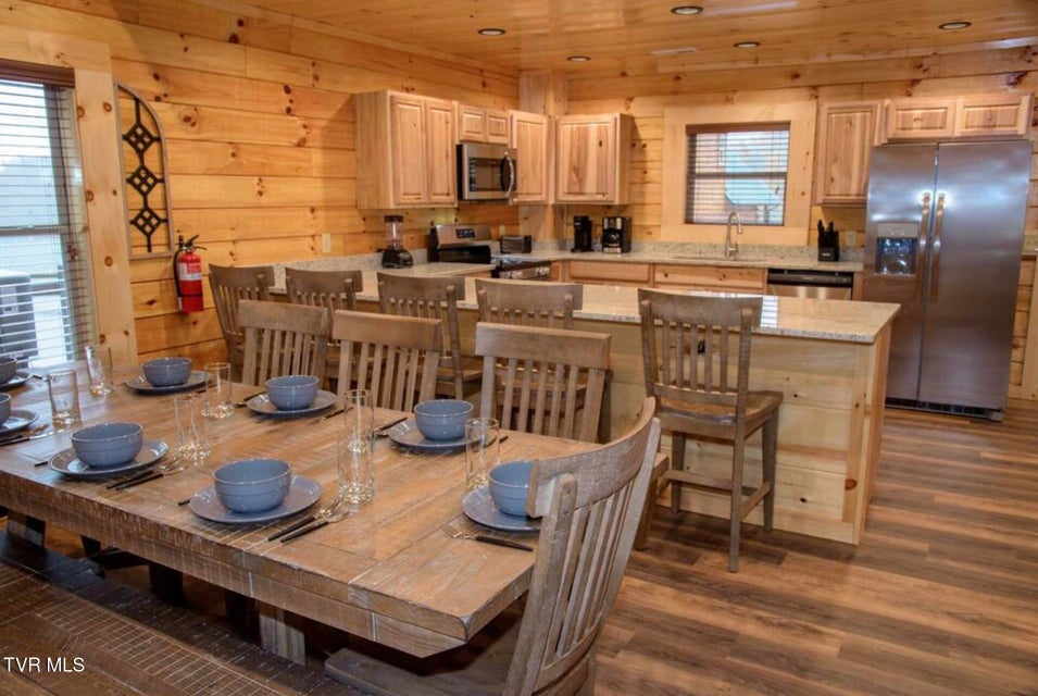 Photo #5: 834 String Run Way