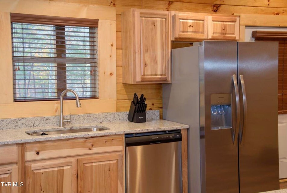 Photo #9: 834 String Run Way