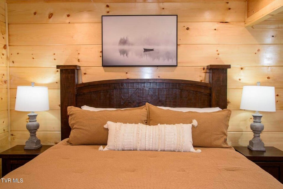 Photo #30: 834 String Run Way