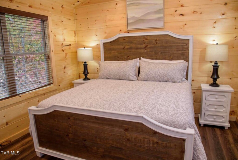 Photo #25: 834 String Run Way