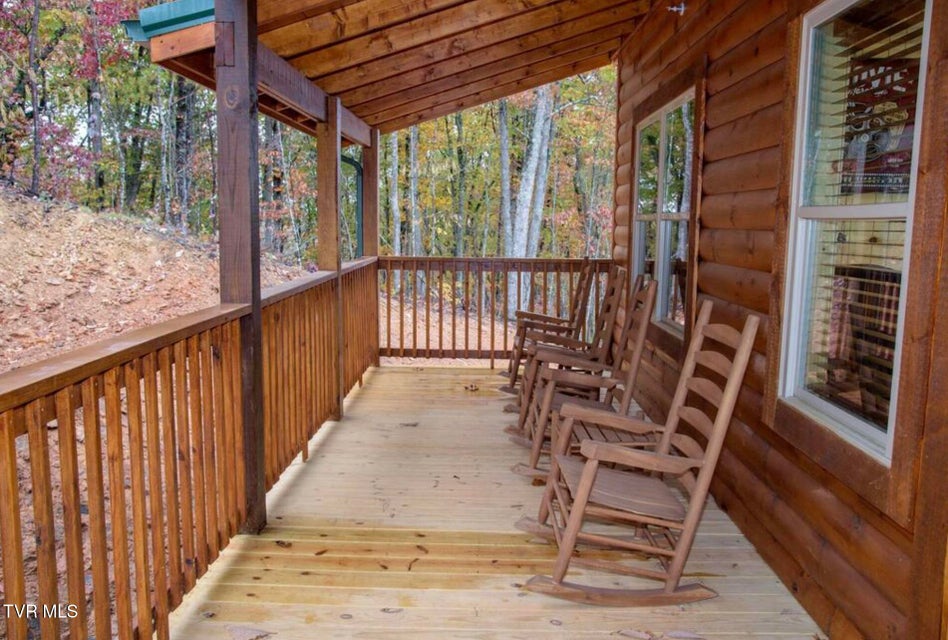 Photo #48: 834 String Run Way