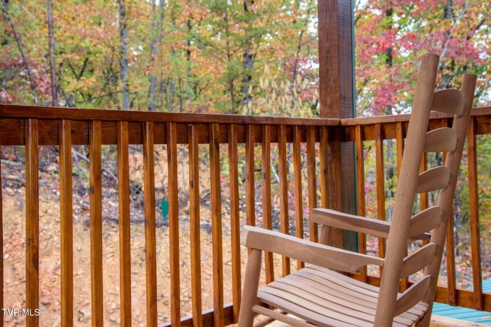 Photo #51: 834 String Run Way