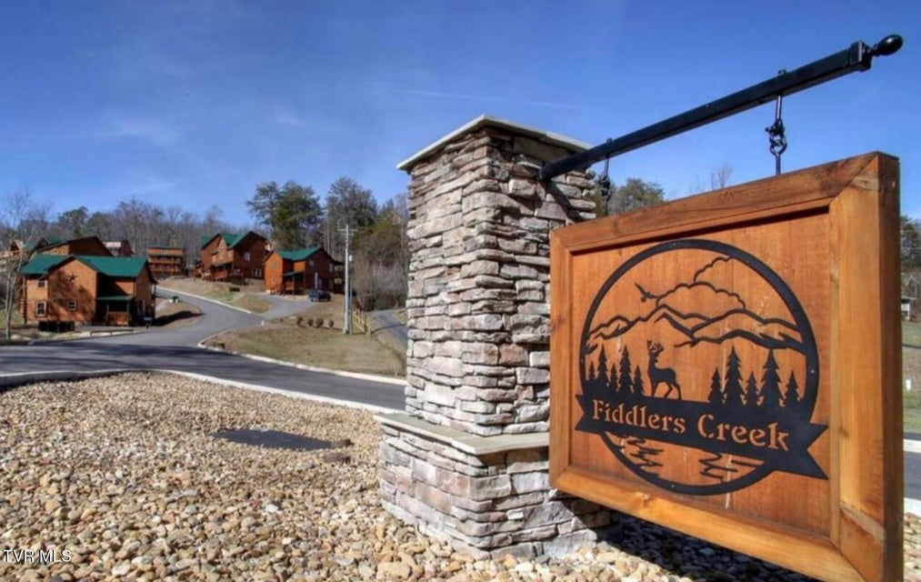 Photo #52: 834 String Run Way