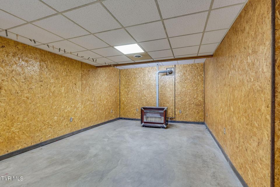 Photo #22: 309 Hill Avenue