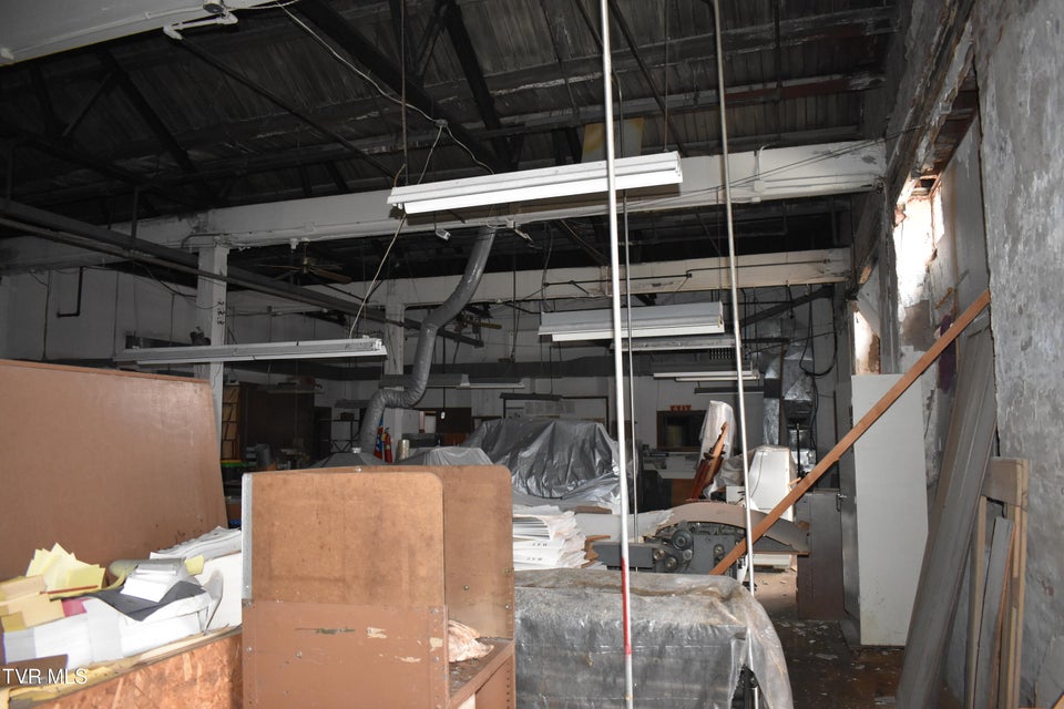 Photo #13: 509 Shelby Street