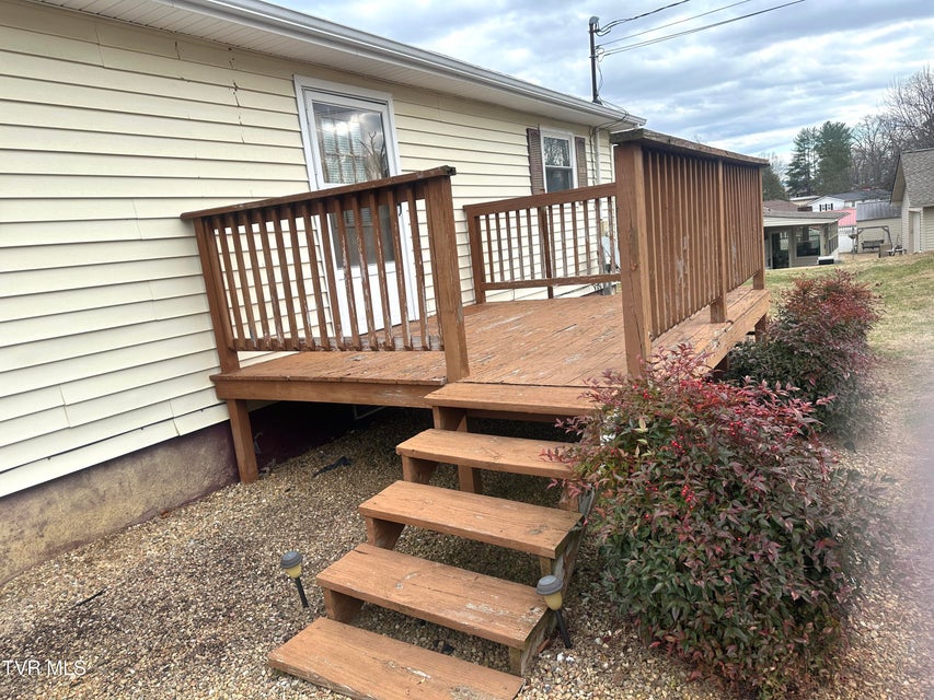 Photo #35: 35 Hermitage Street