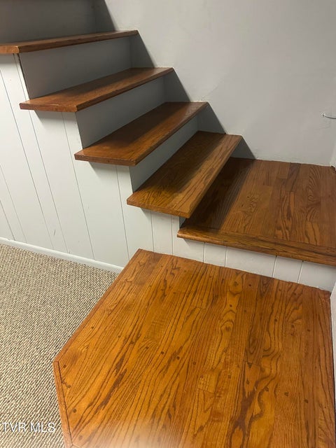 Photo #15: 35 Hermitage Street