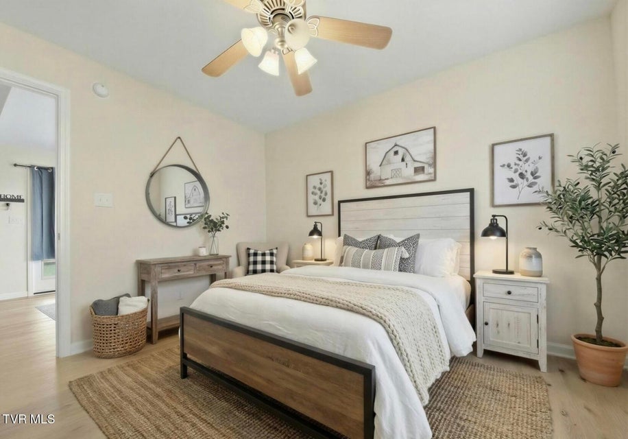 Photo #9: 1842 Country Meadows Drive