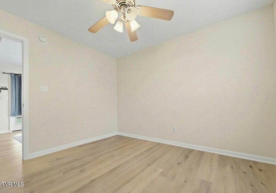 Photo #27: 1842 Country Meadows Drive