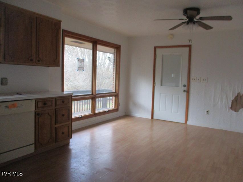 Photo #3: 157 Raintree Drive