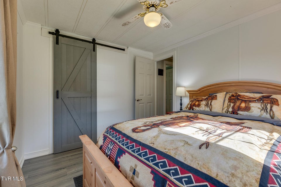 Photo #31: 18212 Cleveland Road