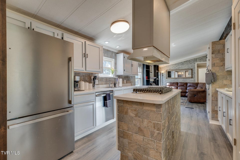 Photo #3: 18212 Cleveland Road