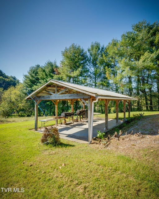 Photo #23: 18212 Cleveland Road