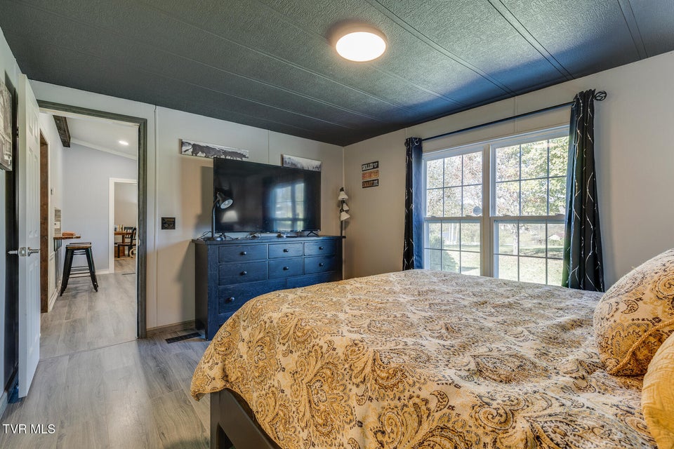 Photo #18: 18212 Cleveland Road