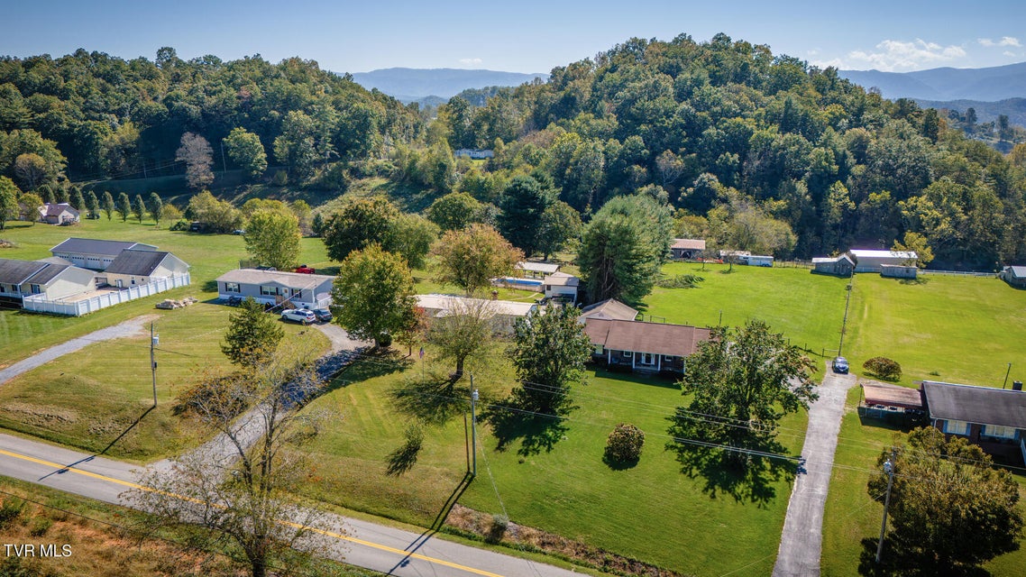 Photo #39: 18212 Cleveland Road