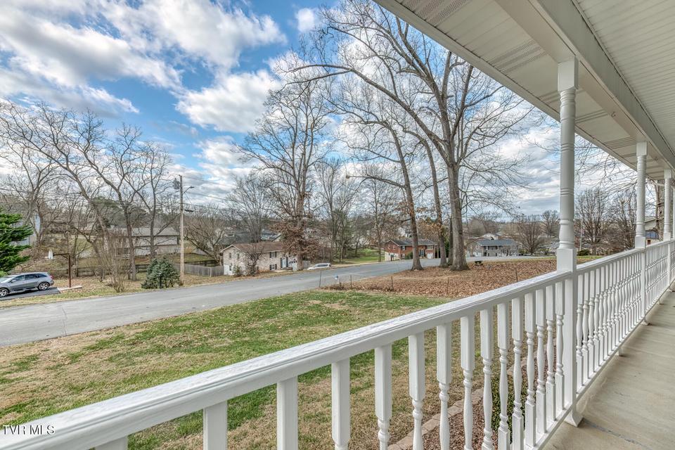 Photo #5: 4004 Englewood Boulevard