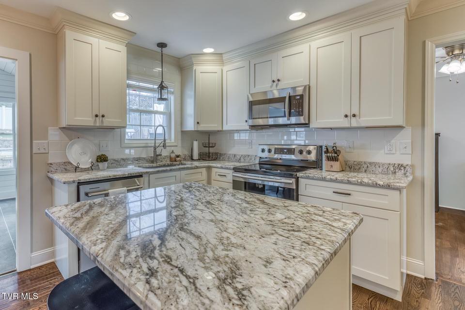 Photo #13: 4004 Englewood Boulevard