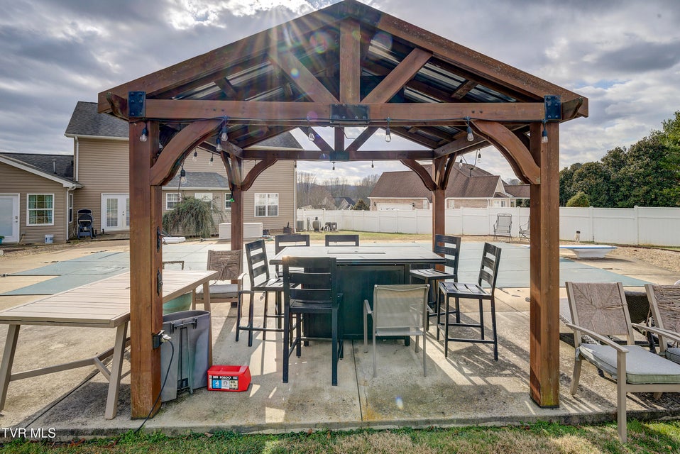 Photo #23: 308 Autumn Circle