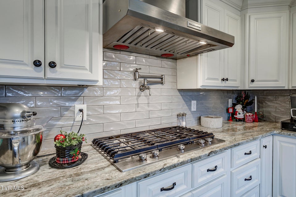 Photo #26: 308 Autumn Circle