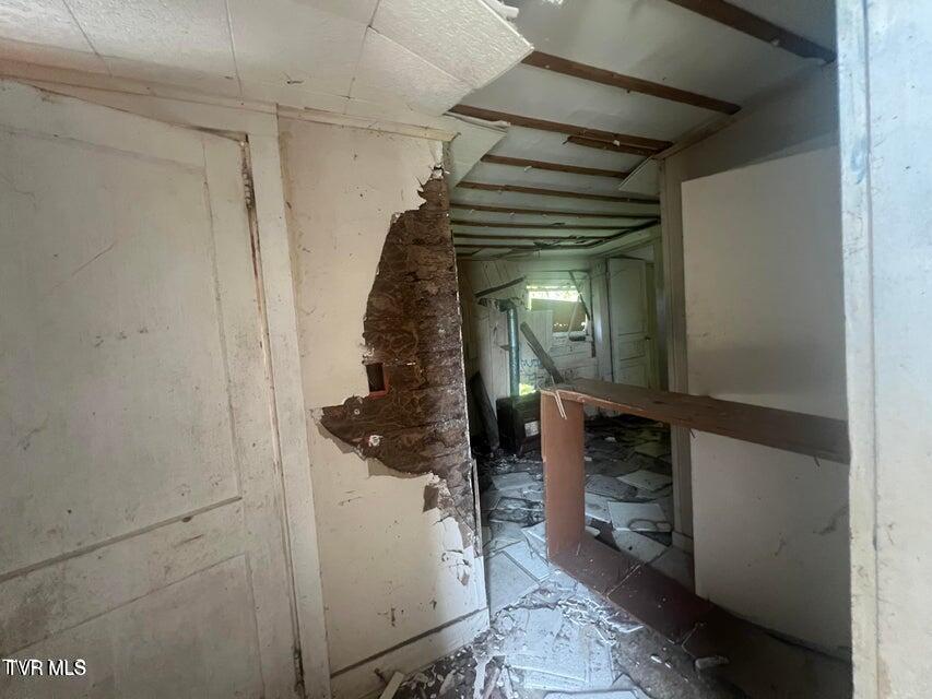 Photo #8: 127 Henderson Street