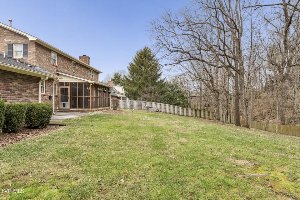 Photo #55: 517 Sharon Drive