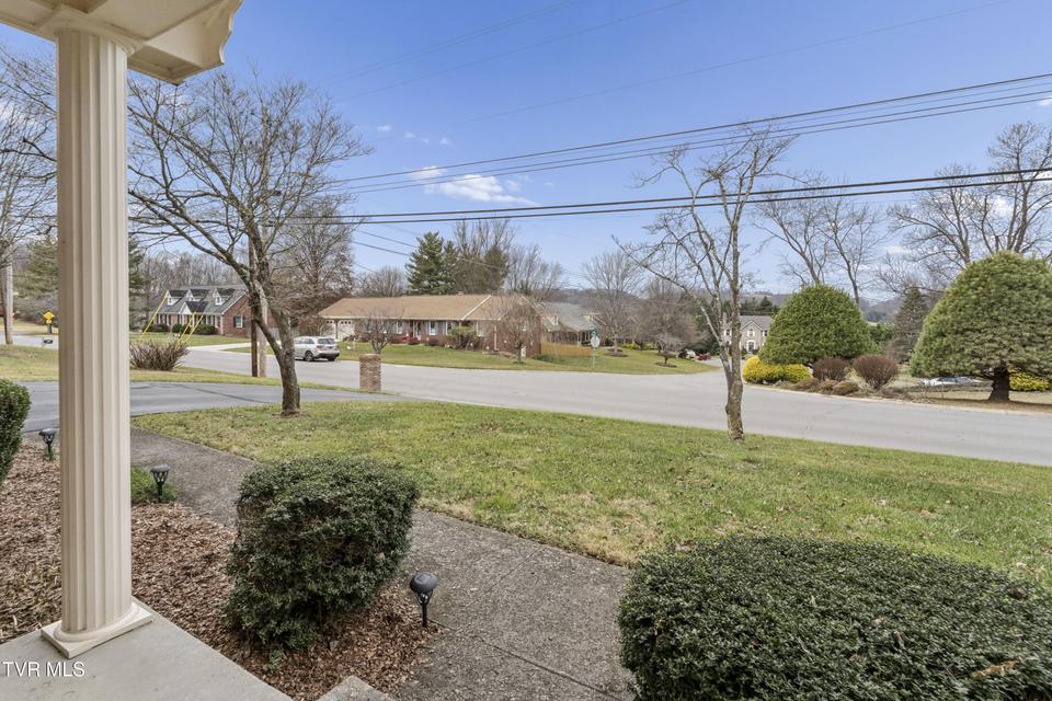 Photo #5: 517 Sharon Drive