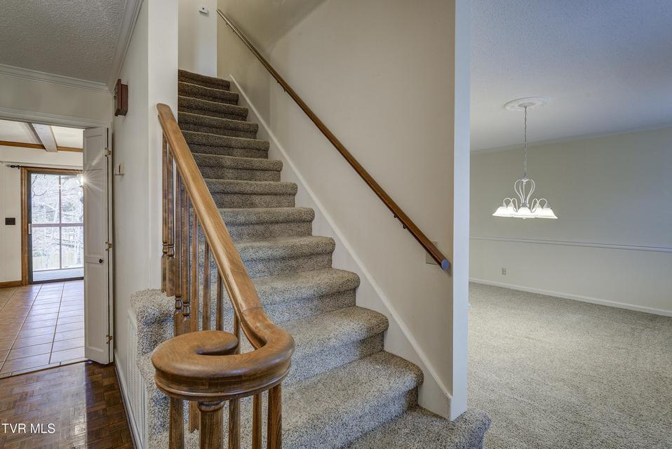 Photo #29: 517 Sharon Drive