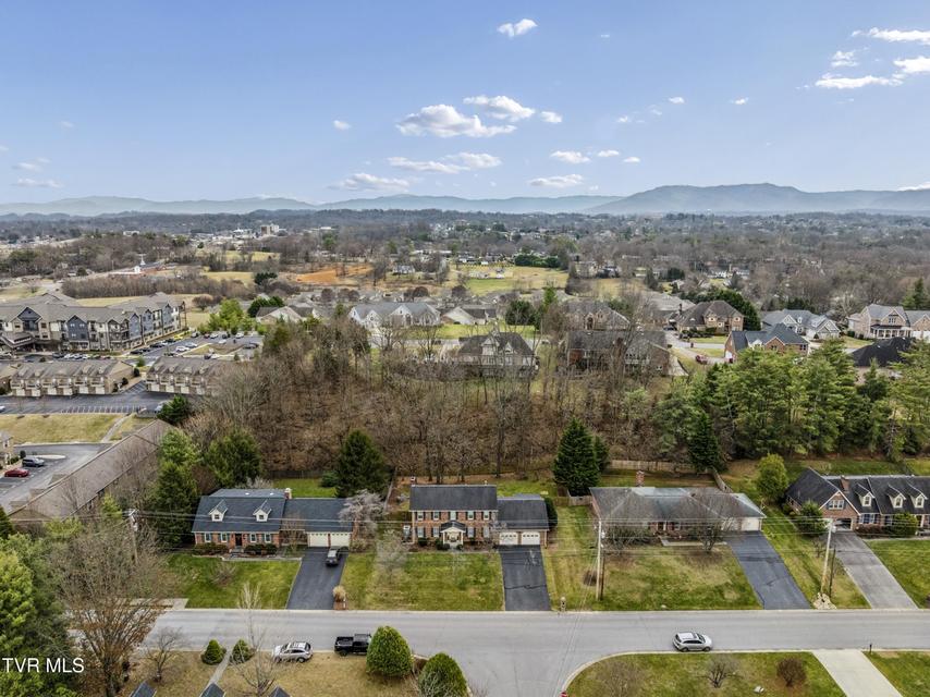 Photo #65: 517 Sharon Drive