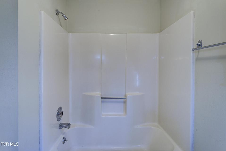 Photo #48: 517 Sharon Drive