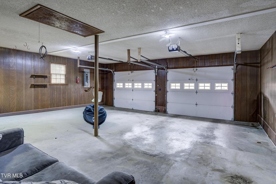 Photo #50: 517 Sharon Drive