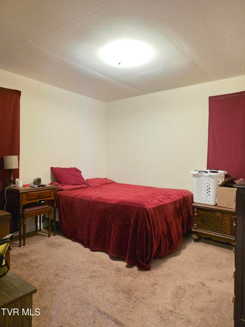 Photo #11: 810 Lamont Street