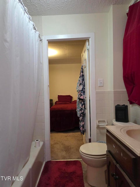 Photo #14: 810 Lamont Street