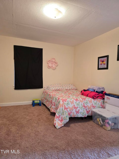 Photo #15: 810 Lamont Street