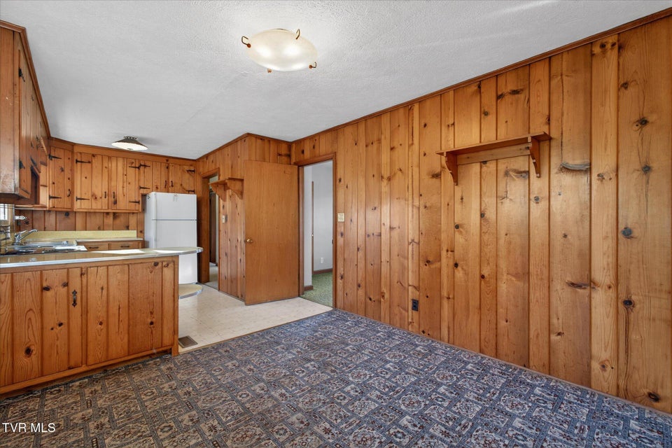 Photo #10: 4488 Dishner Valley Road