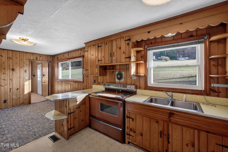 Photo #14: 4488 Dishner Valley Road