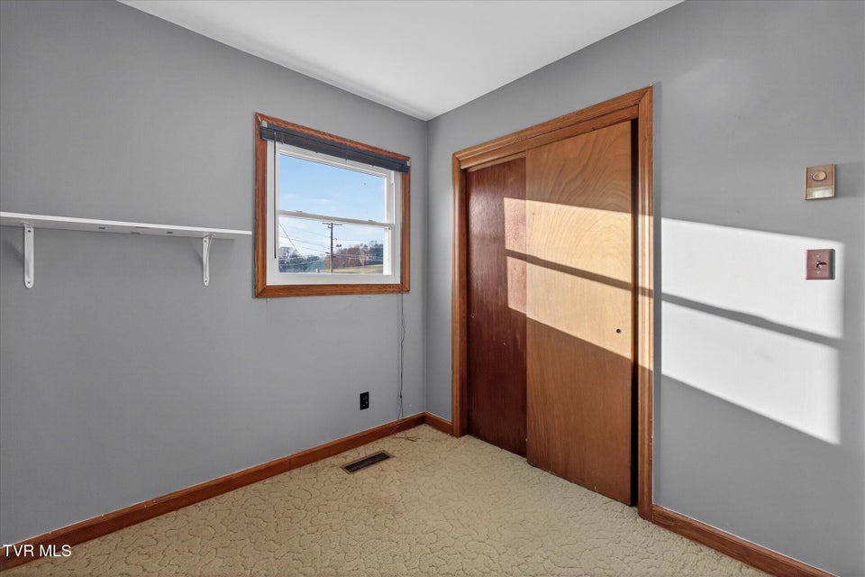 Photo #22: 4488 Dishner Valley Road