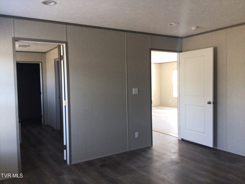 Photo #36: 112 Shepherd North Drive