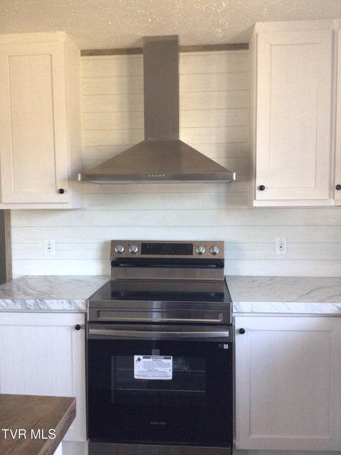 Photo #22: 116 Shepherd North Drive