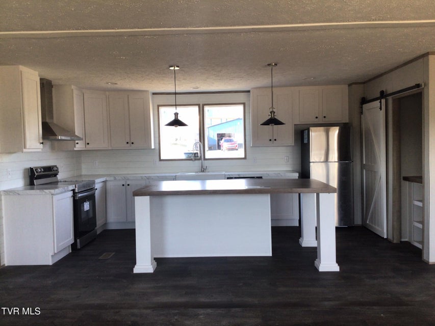 Photo #18: 116 Shepherd North Drive