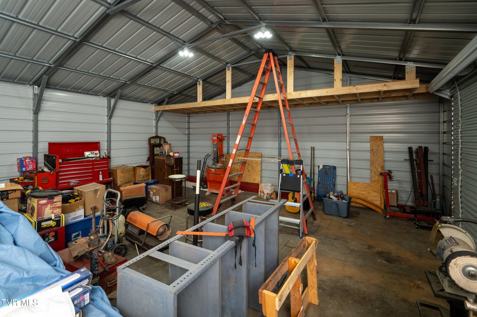 Photo #24: 813 Fairmont Avenue